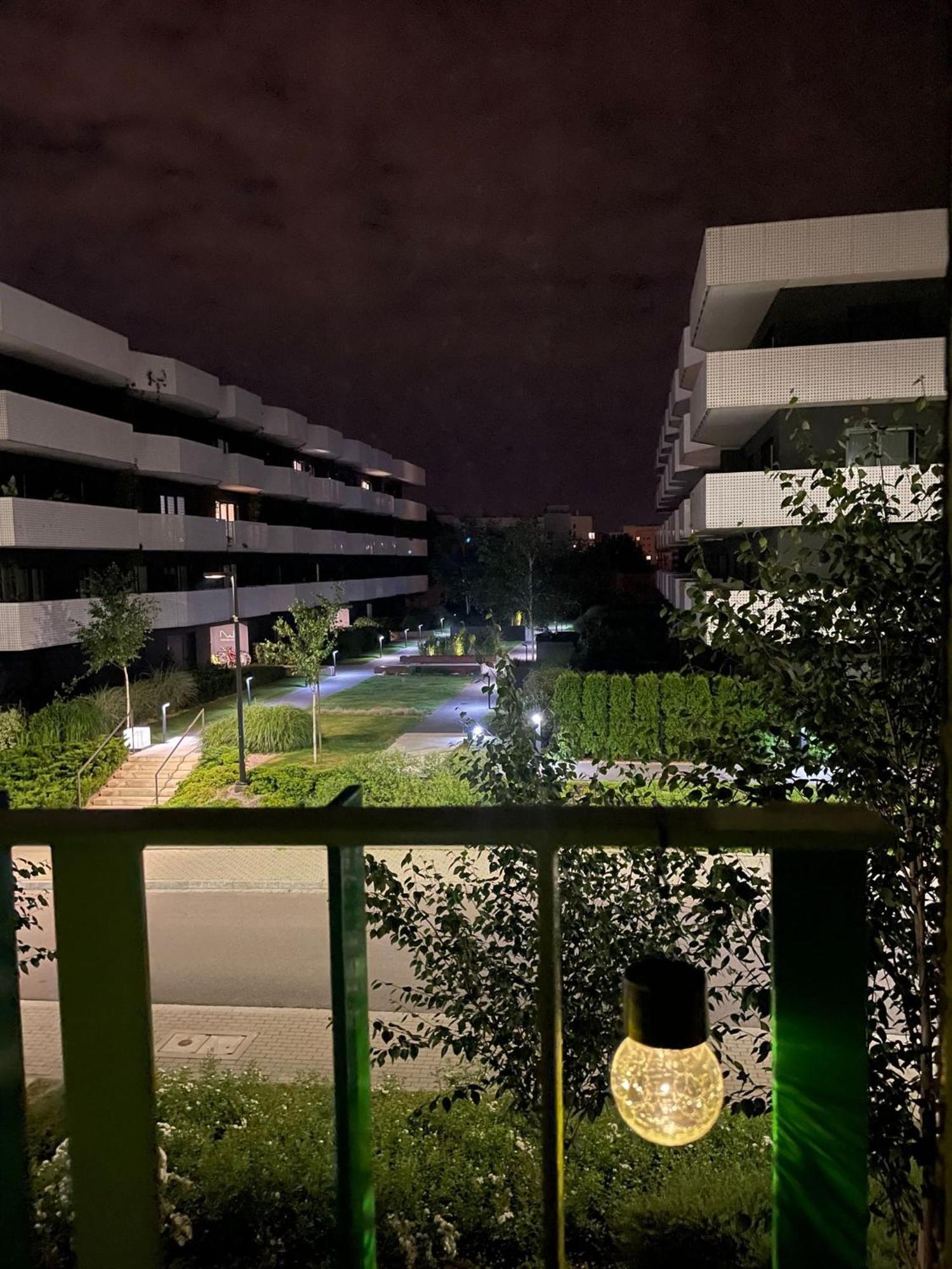 Bronowice Lägenhet Krasków Exteriör bild